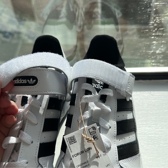 NWT adidas Low Forum Shoe Size 11.5  in Cloud White / Cloud White / Core Black main image 5